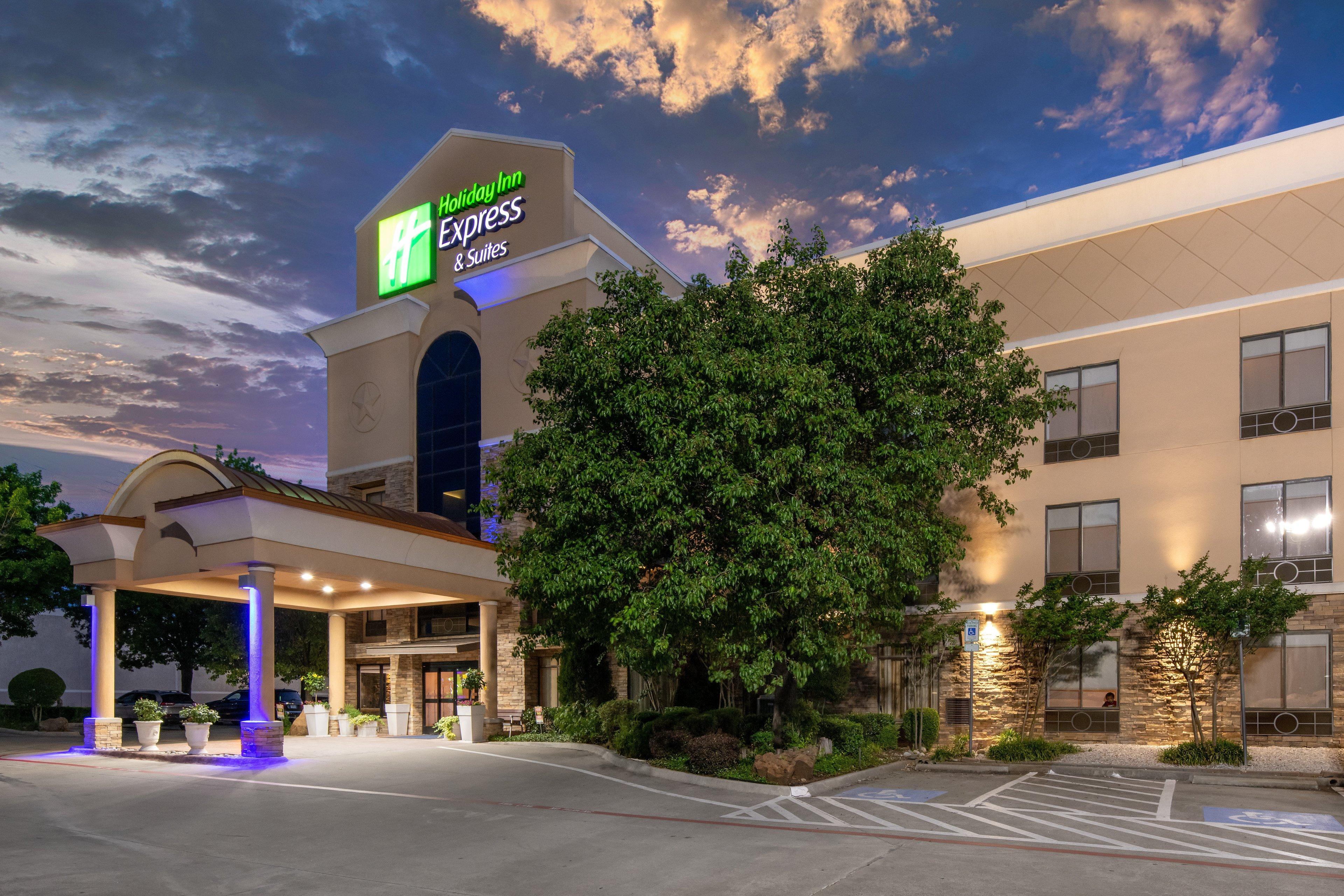 Holiday Inn Express Arlington Interstate 20 Parks Mall By Ihg Buitenkant foto