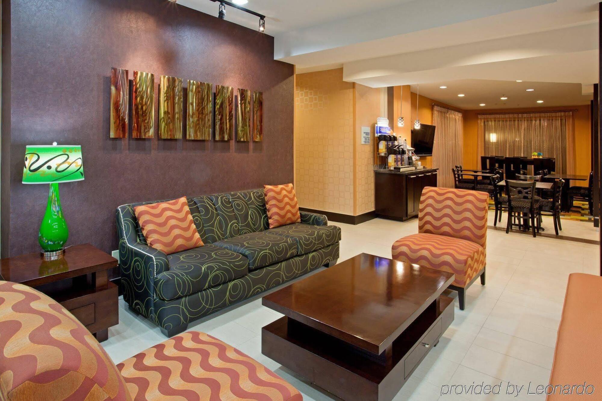 Holiday Inn Express Arlington Interstate 20 Parks Mall By Ihg Buitenkant foto